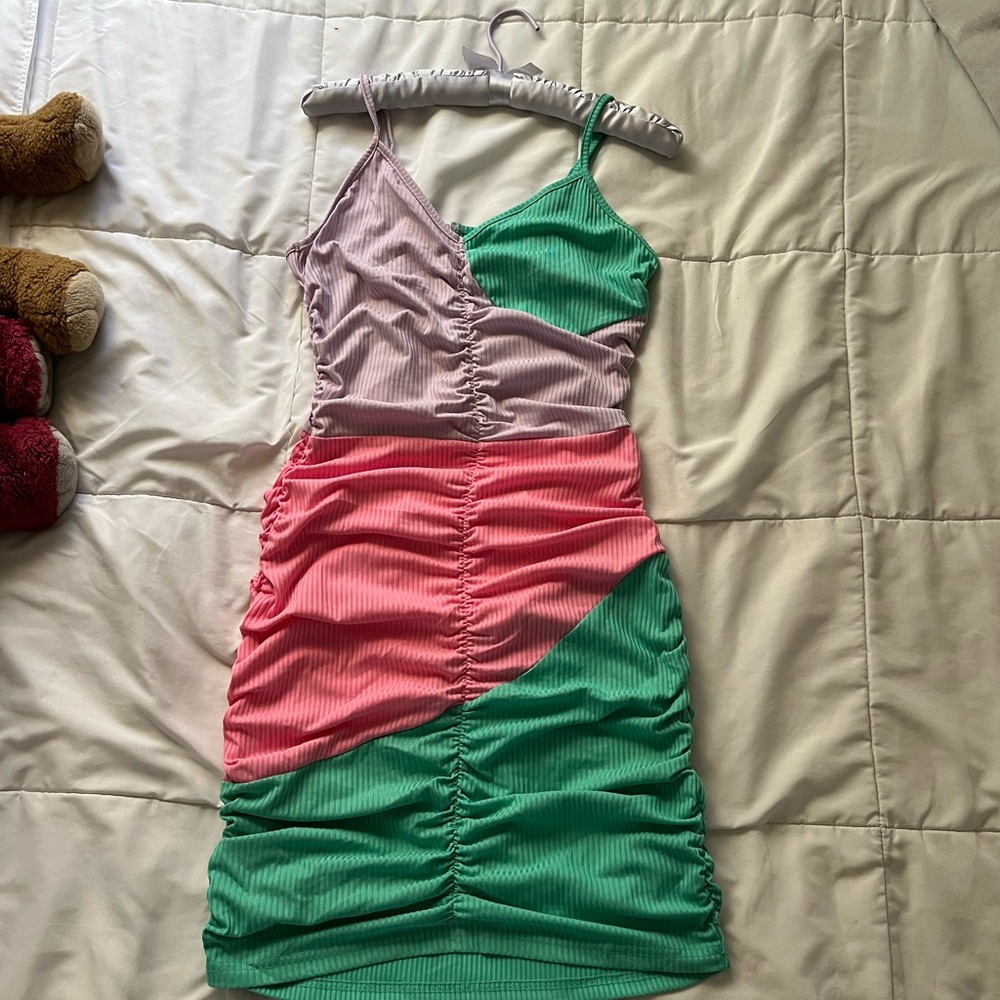 Colorblock Ruched Dress